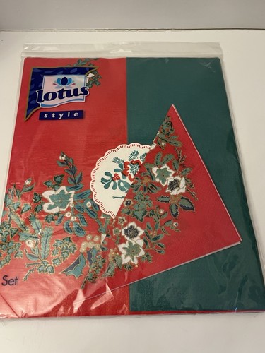 Red tablecloth napkins - napkins,
