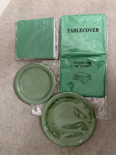 Green party tableware set - tableware,